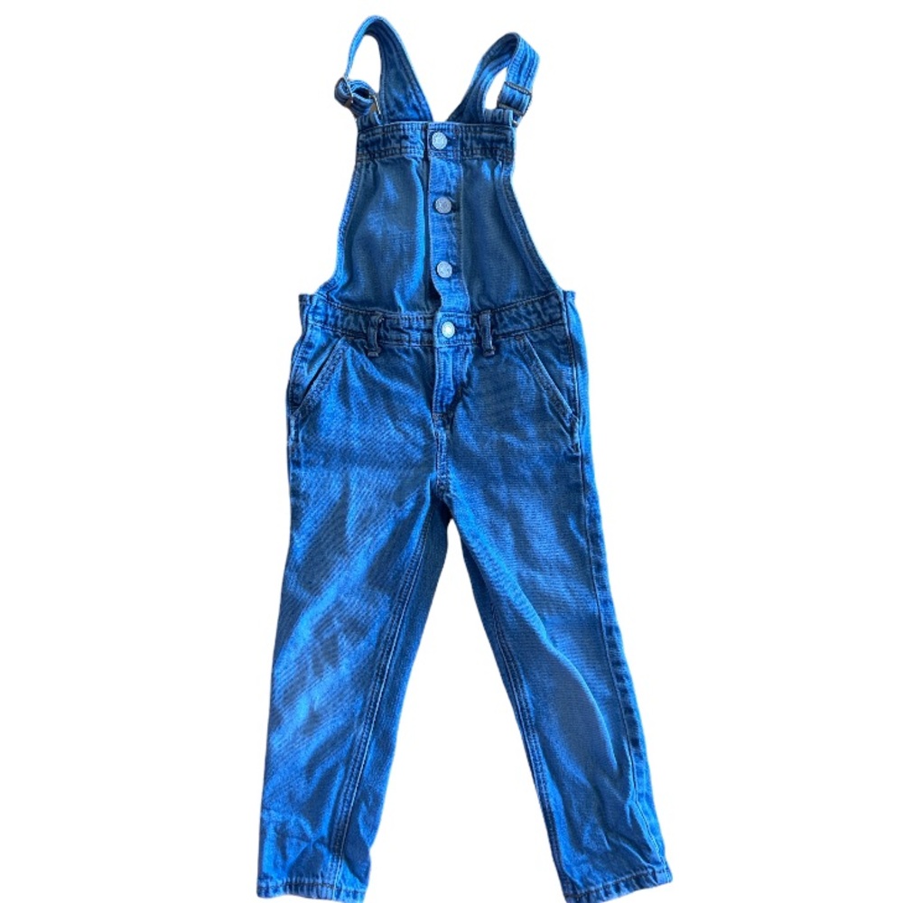 Baby Gap, 4yrs old, snap front, adjustable shoulders blue jean, overalls fitted